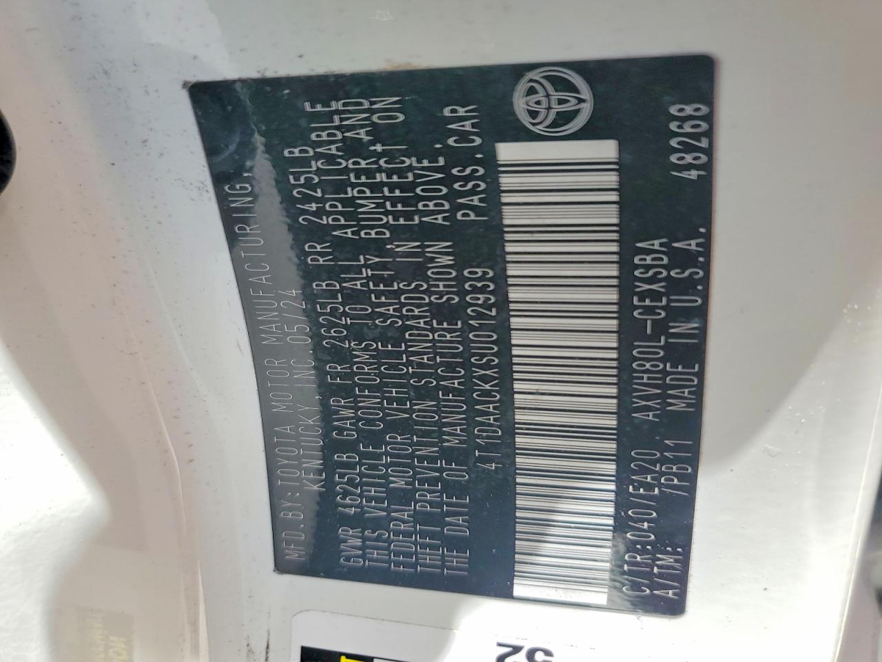 2025 TOYOTA CAMRY
