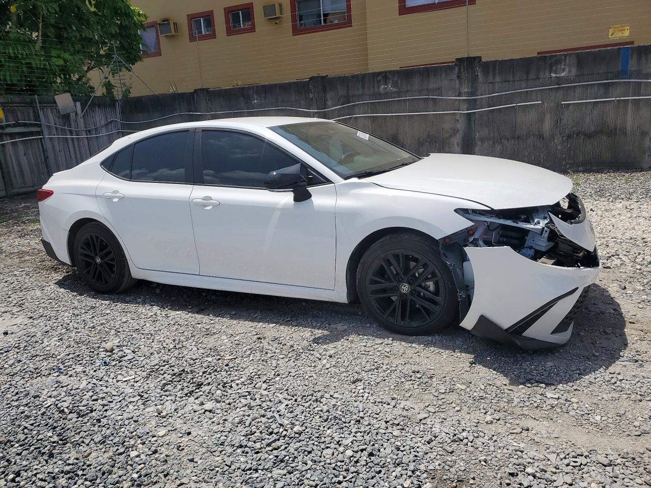 2025 TOYOTA CAMRY