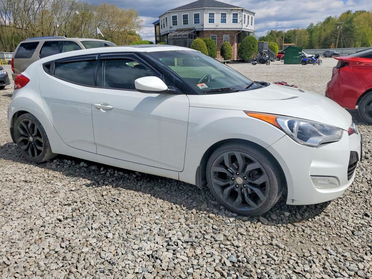 2013 HYUNDAI VELOSTER