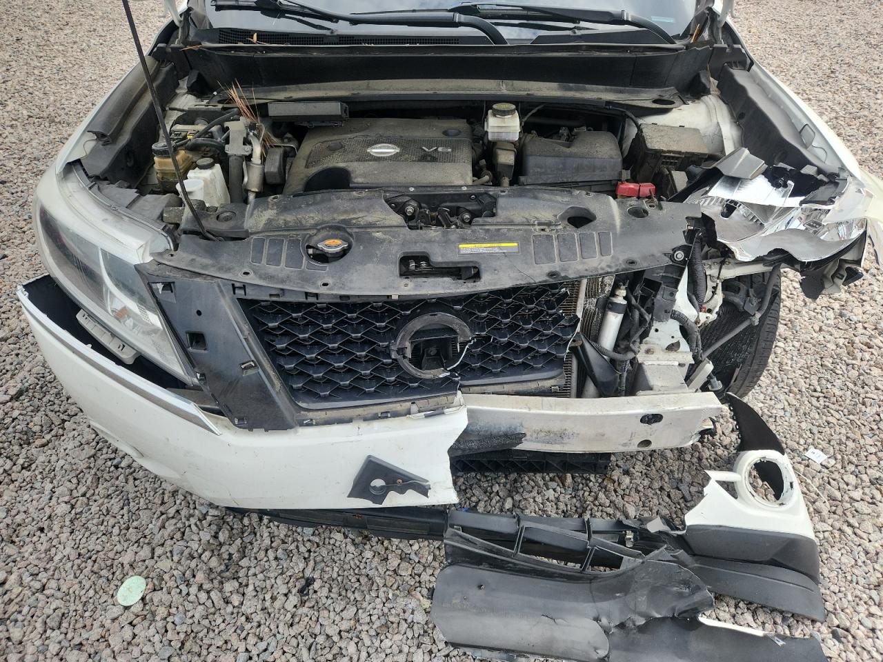 2016 NISSAN PATHFINDER