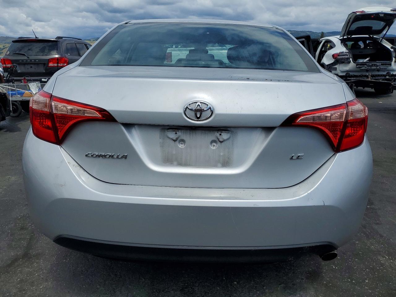2018 TOYOTA COROLLA