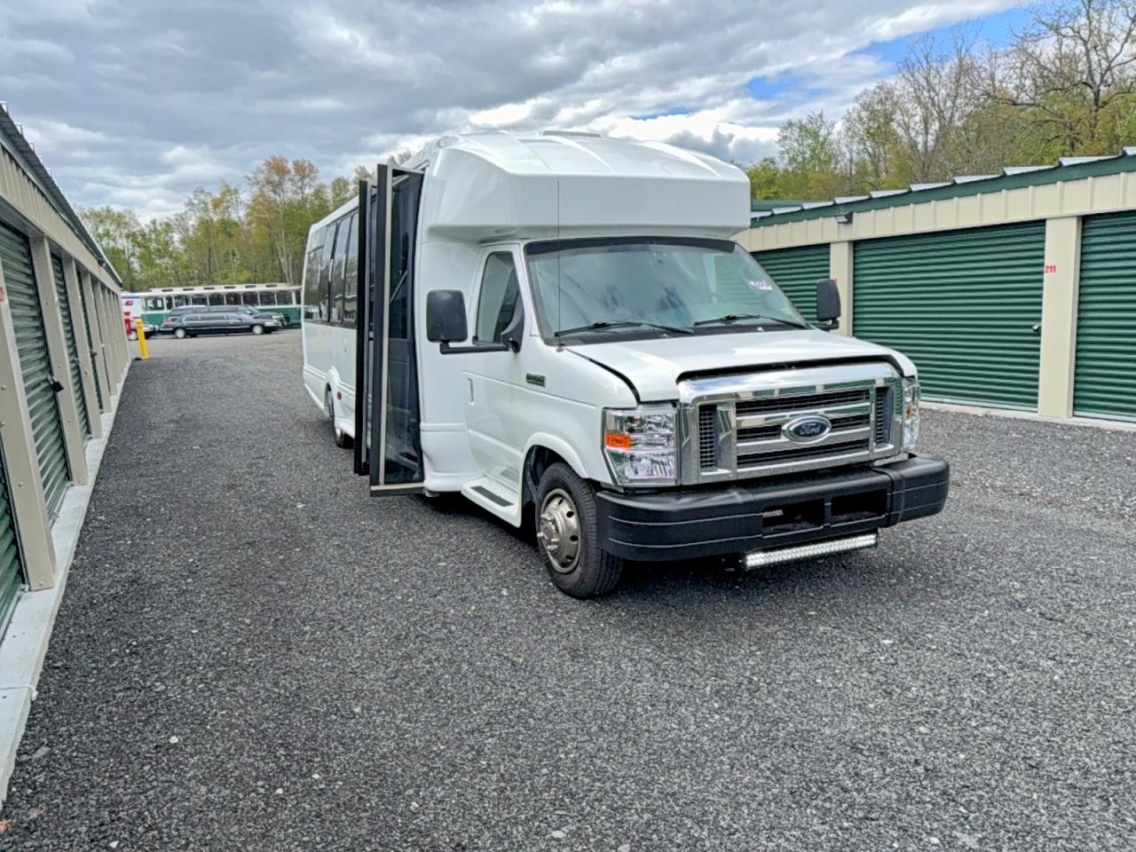 2003 FORD ECONOLINE