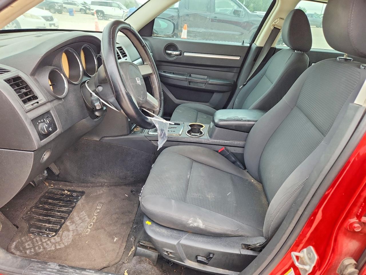 2010 DODGE CHARGER