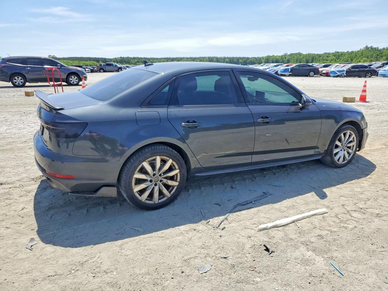2018 AUDI A4