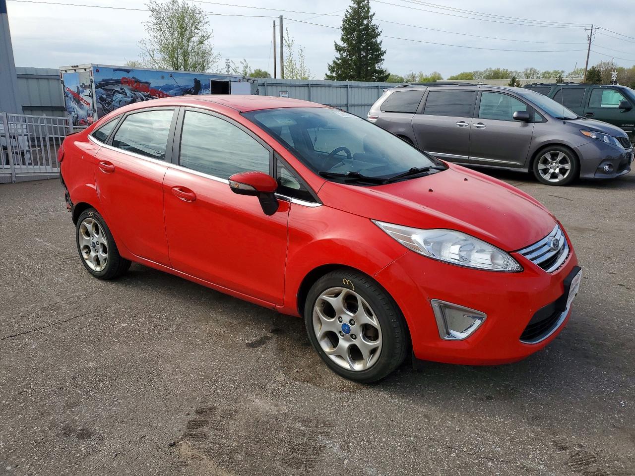 2013 FORD FIESTA
