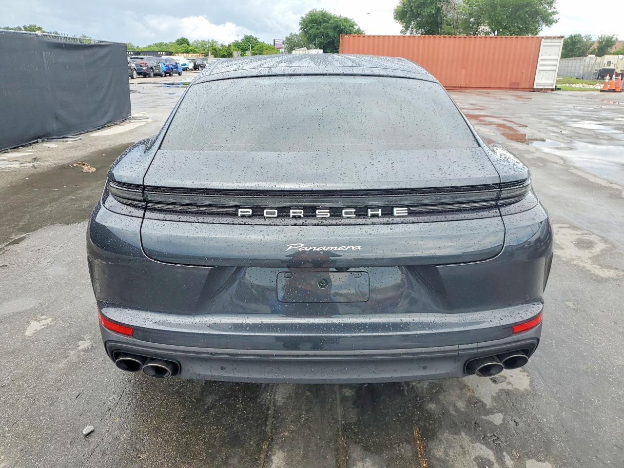2025 PORSCHE PANAMERA