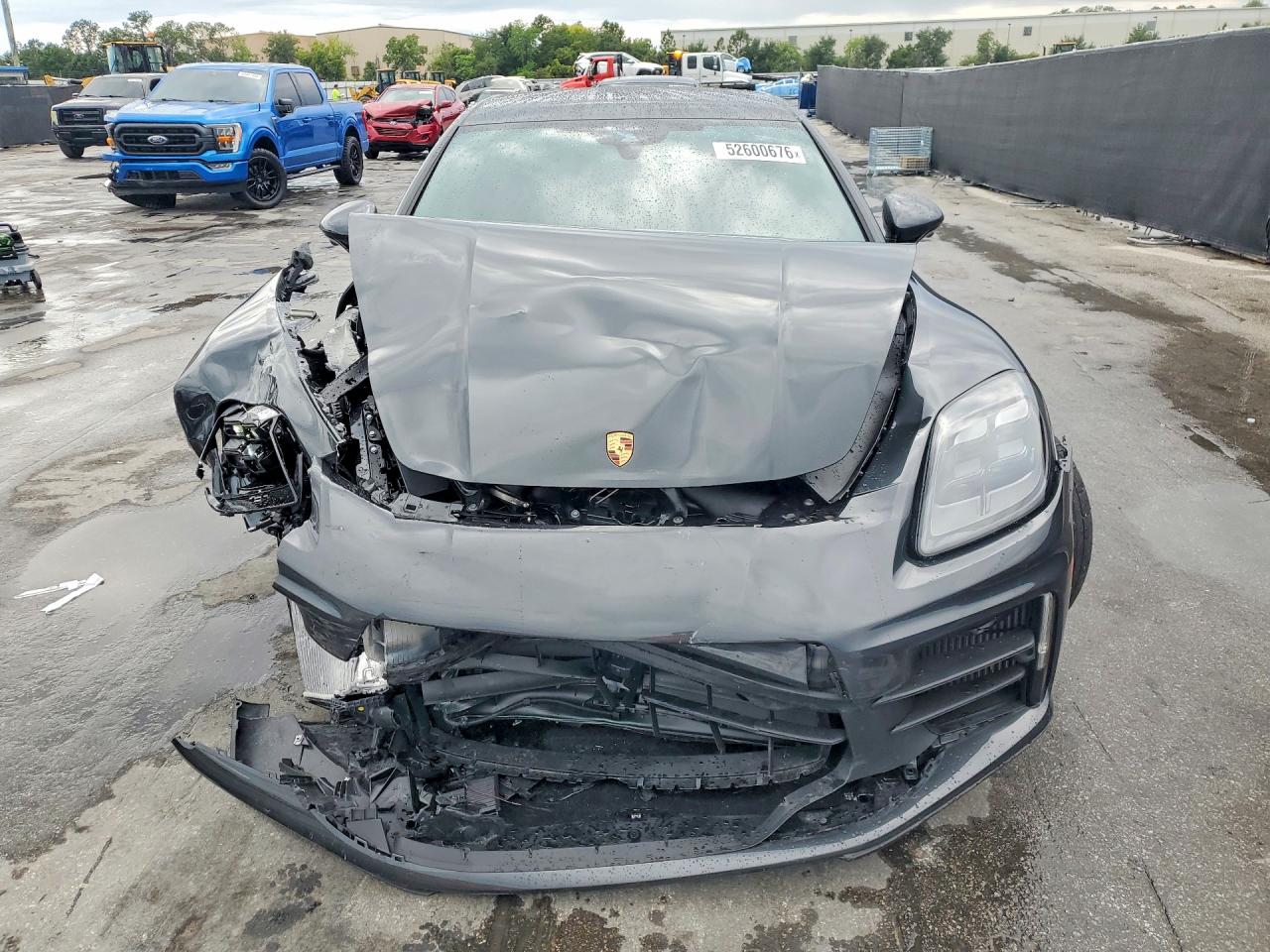 2025 PORSCHE PANAMERA