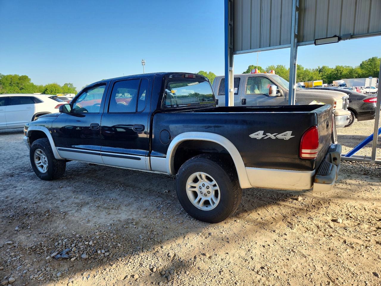 2004 DODGE DAKOTA