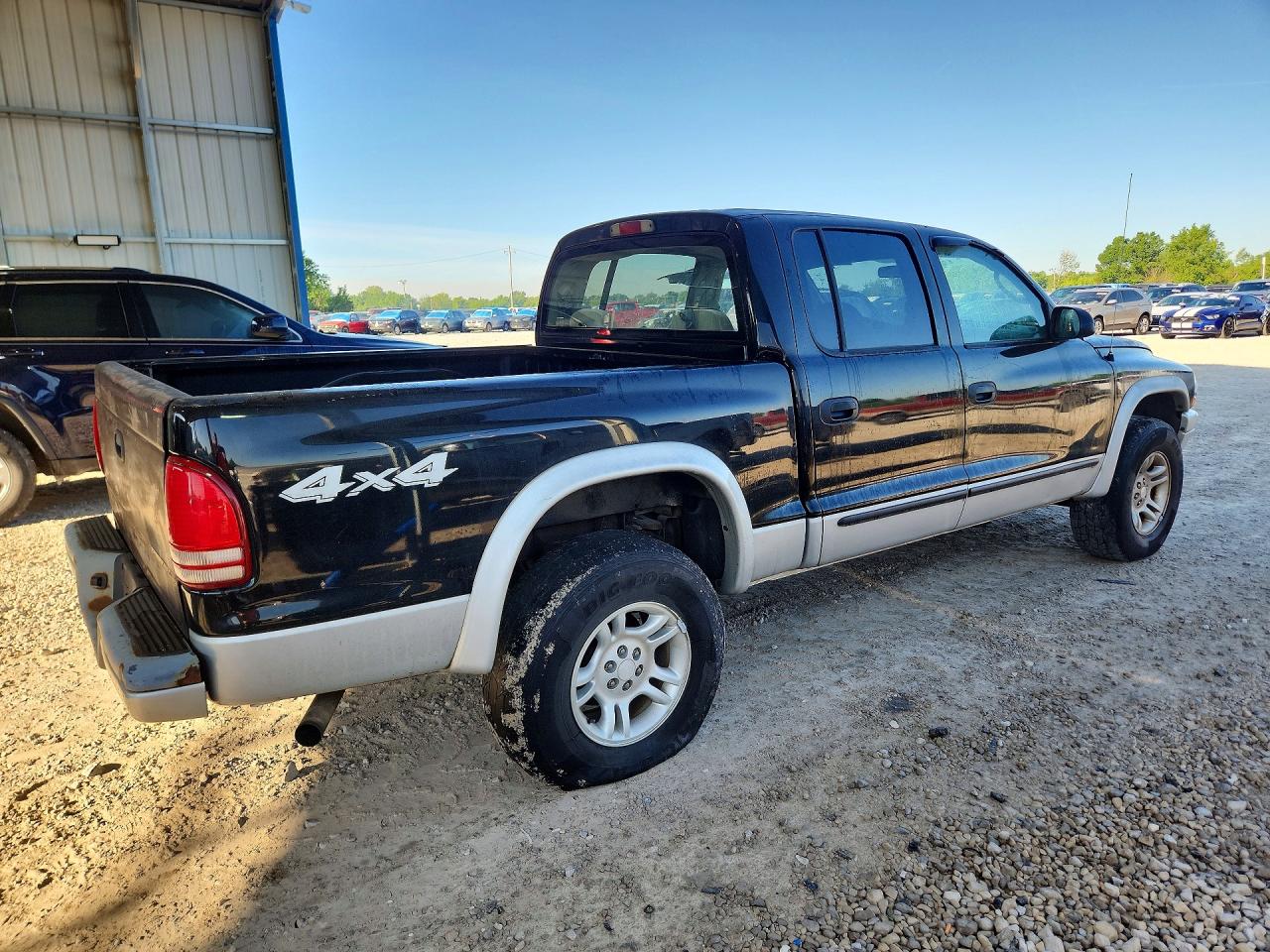 2004 DODGE DAKOTA