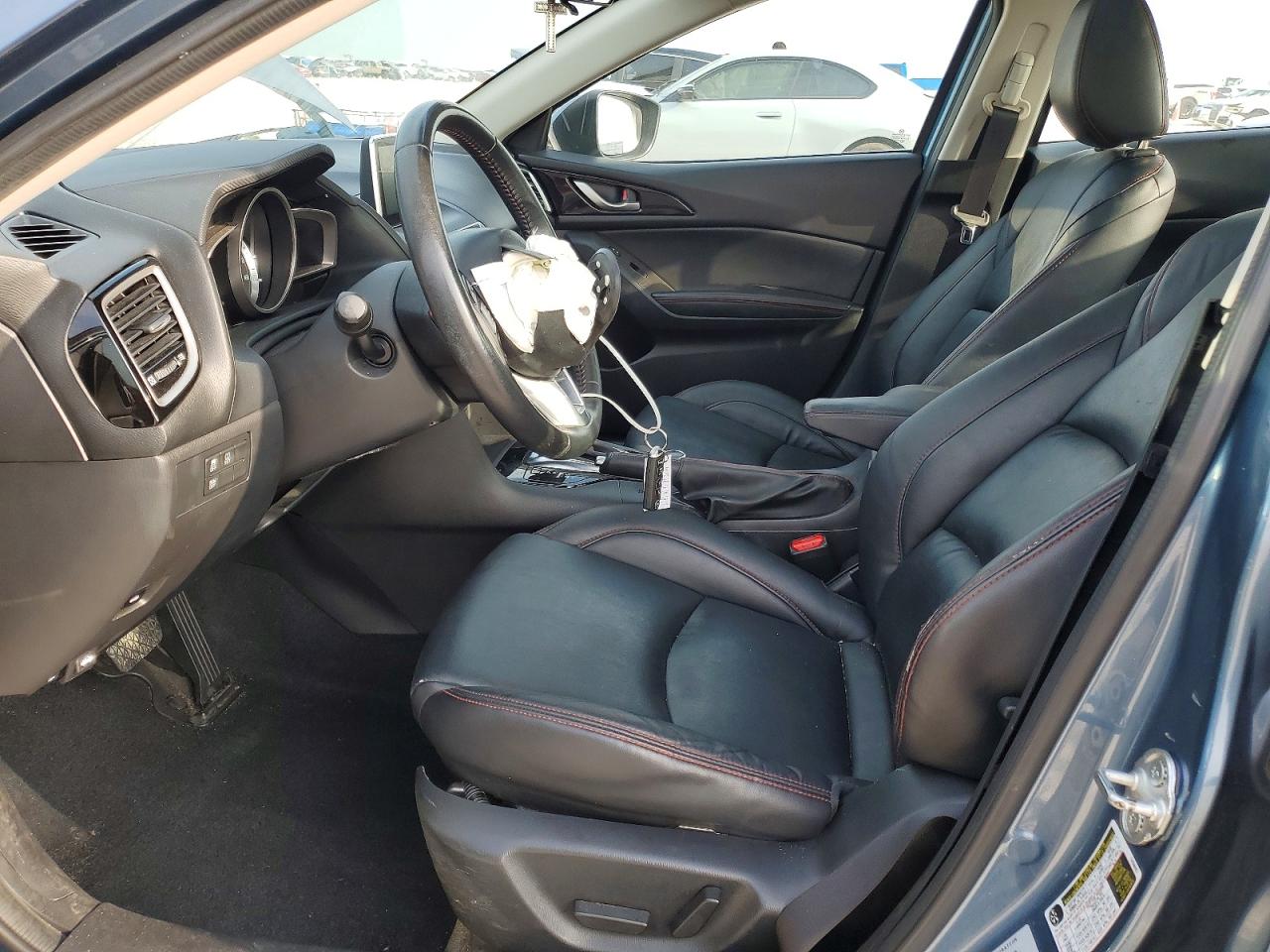 2014 MAZDA 3