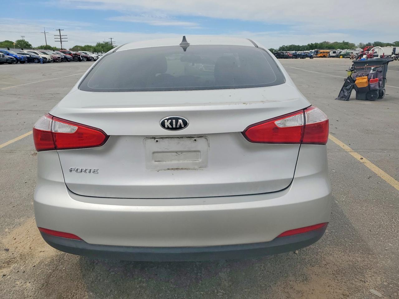 2014 KIA FORTE