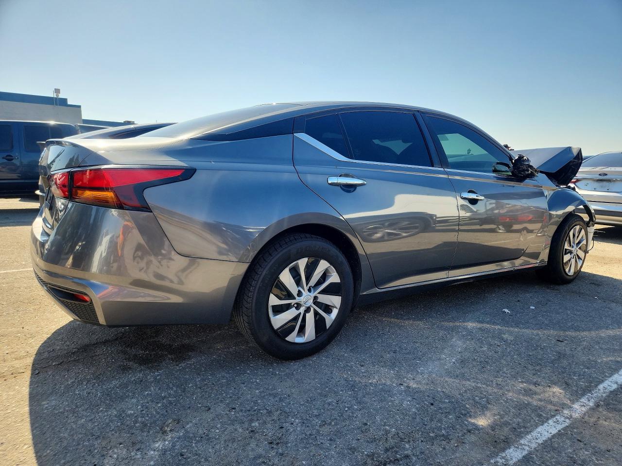 2021 NISSAN ALTIMA