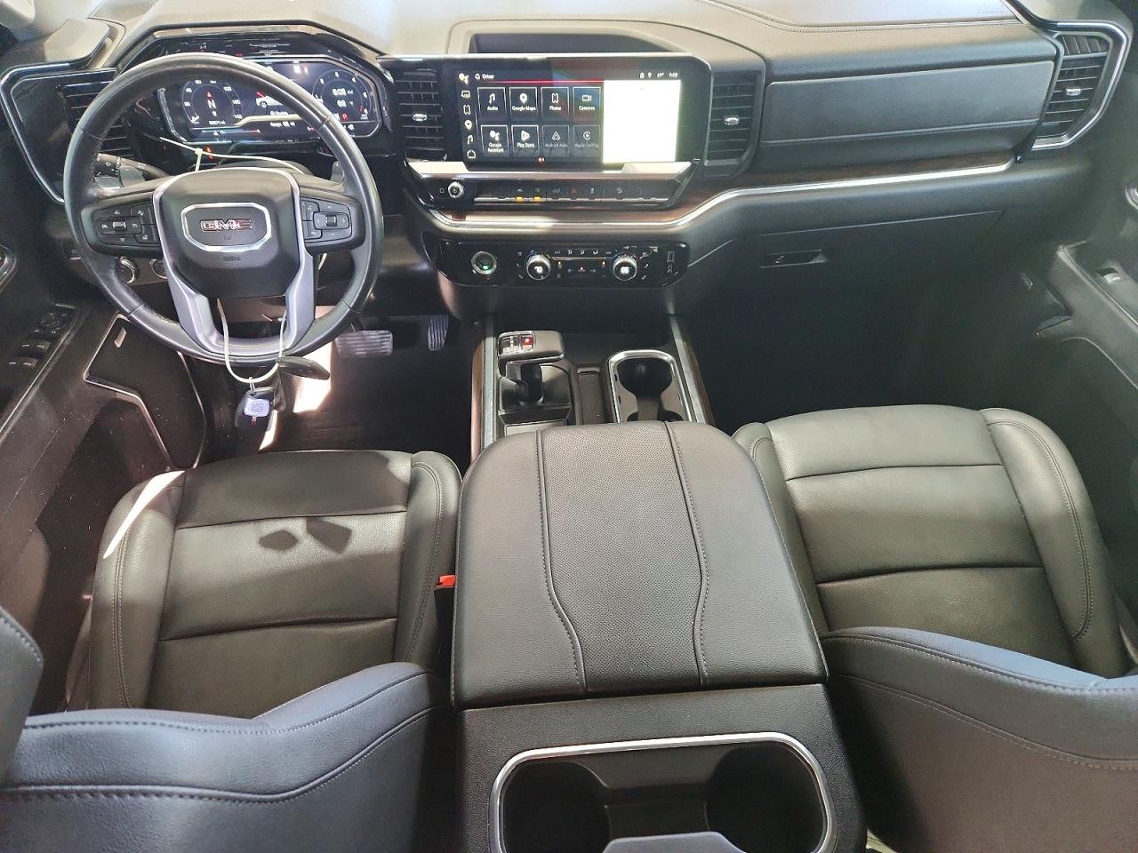 2023 GMC SIERRA