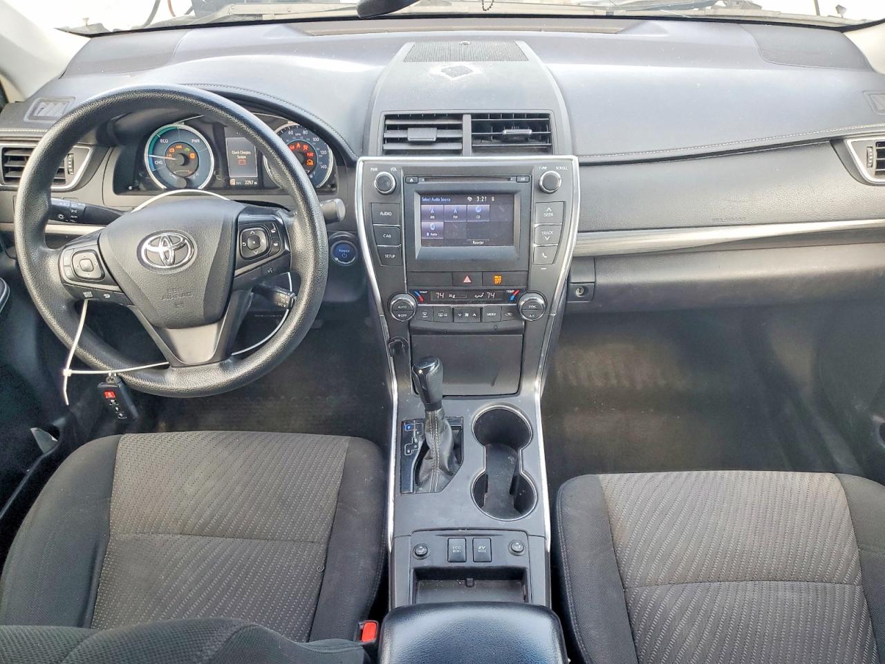 2017 TOYOTA CAMRY SOLA