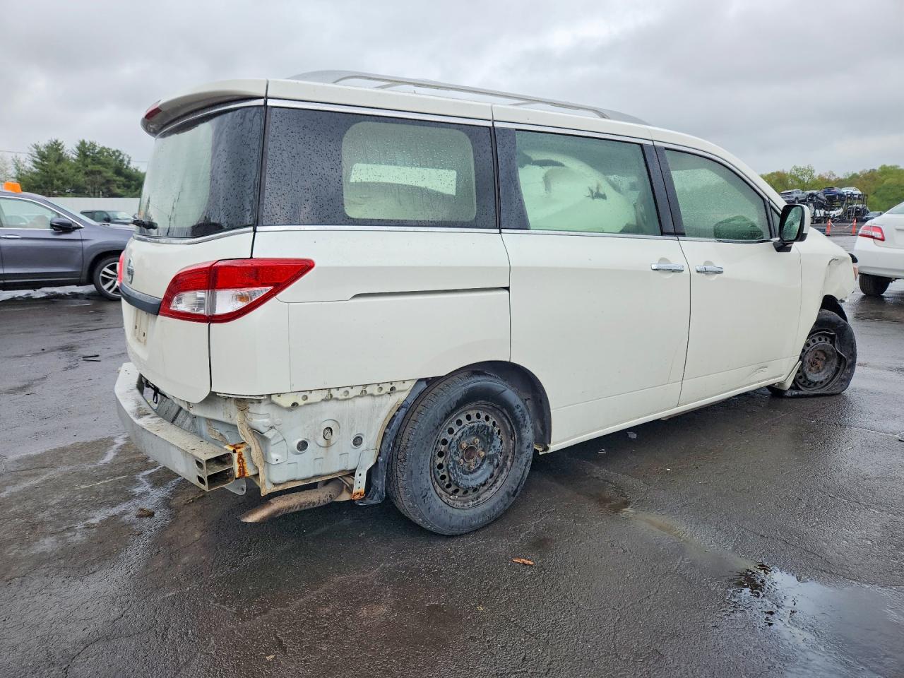 2015 NISSAN QUEST