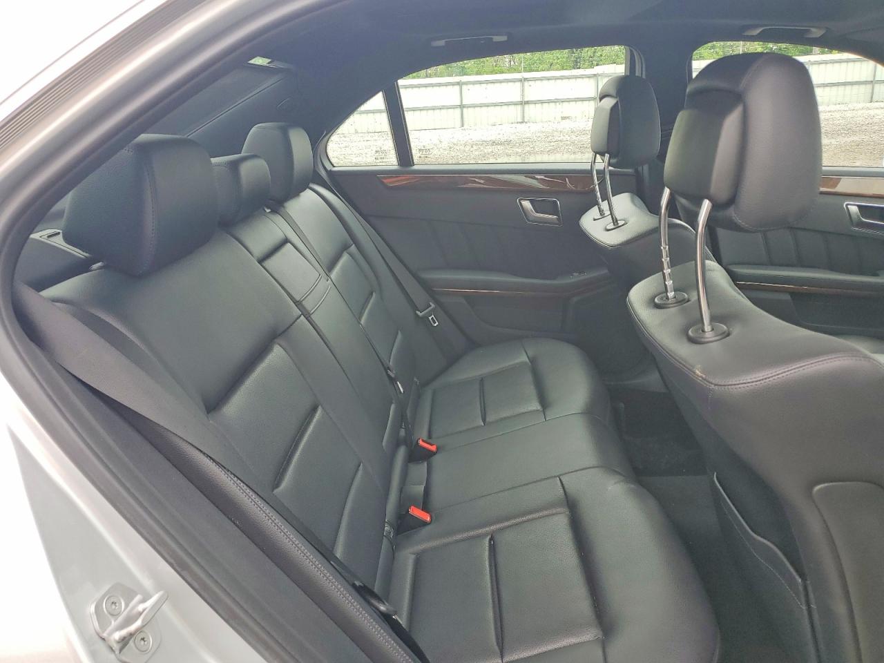 2013 MERCEDES-BENZ E-CLASS