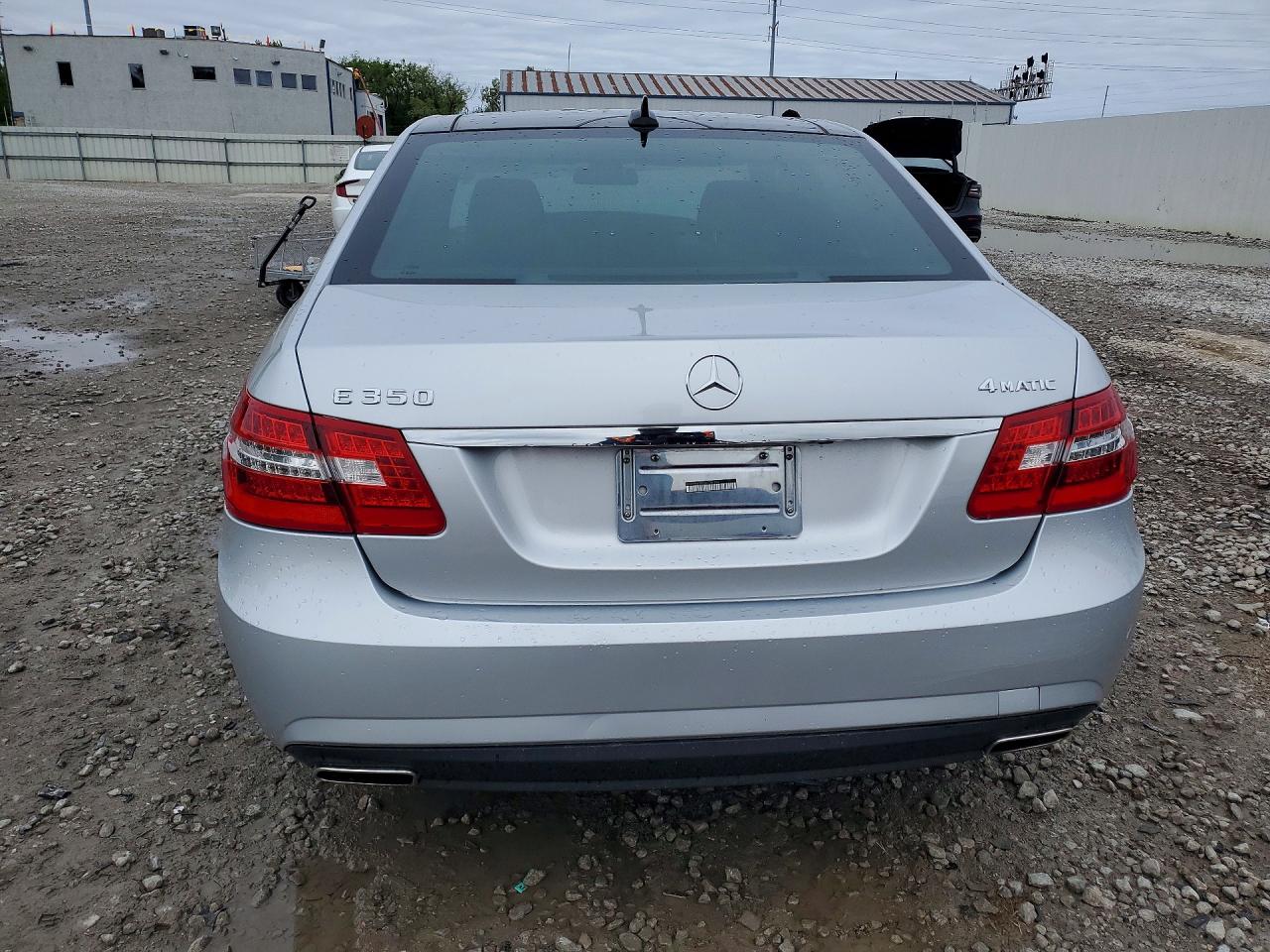 2013 MERCEDES-BENZ E-CLASS