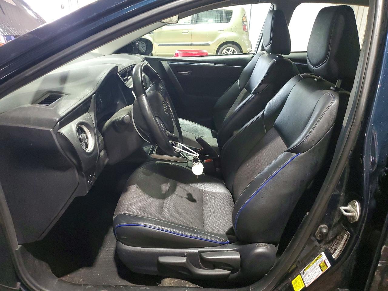 2019 TOYOTA COROLLA