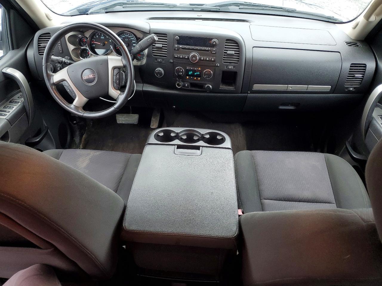 2013 GMC SIERRA