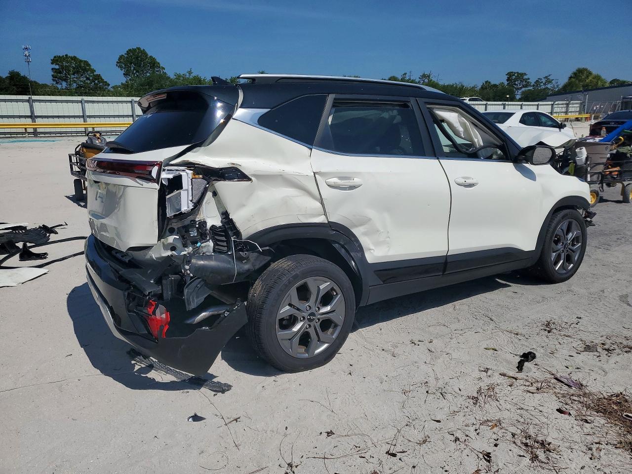 2024 KIA SELTOS
