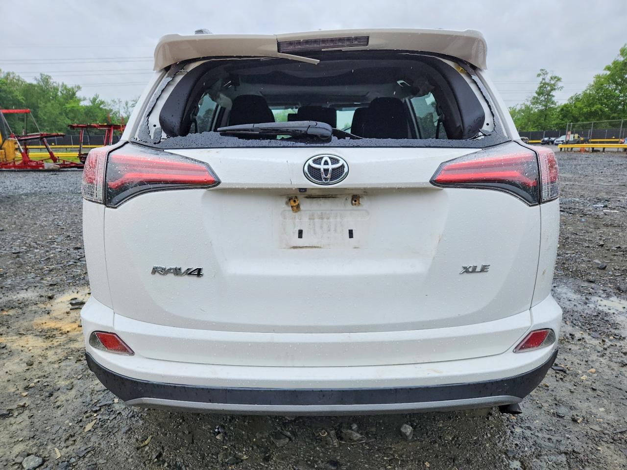 2018 TOYOTA RAV4
