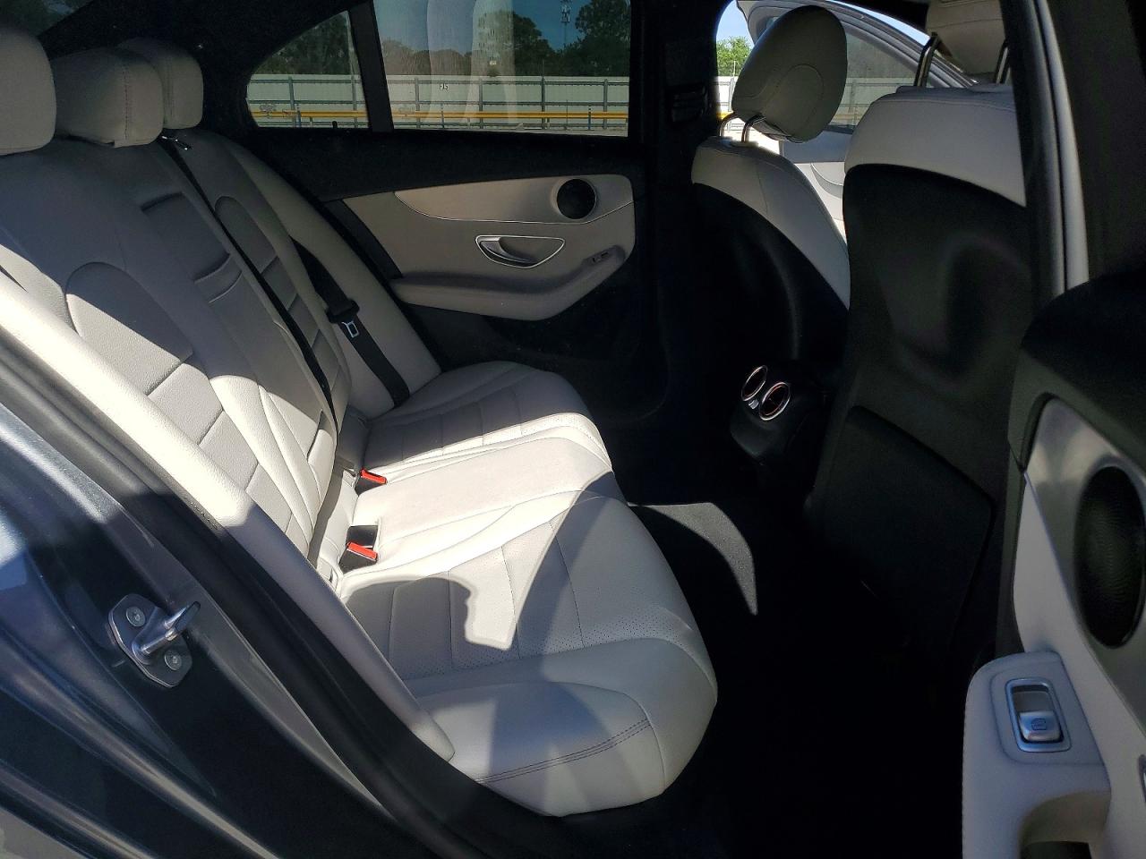2018 MERCEDES-BENZ C-CLASS