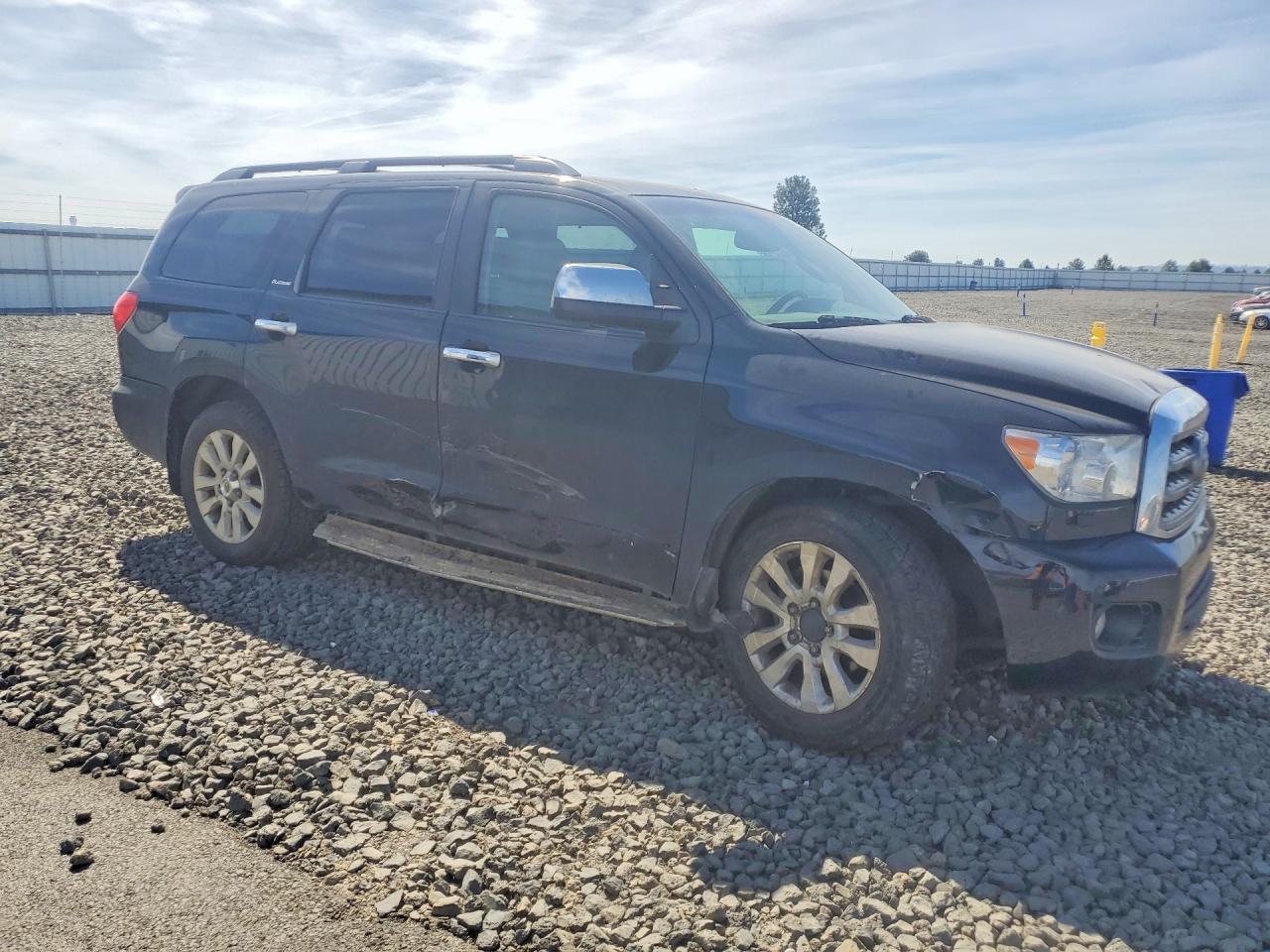 2017 TOYOTA SEQUOIA