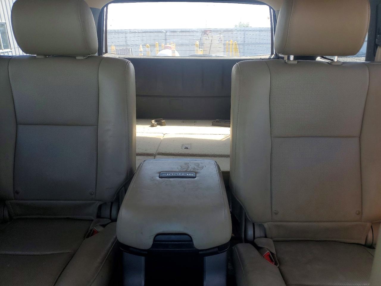 2017 TOYOTA SEQUOIA