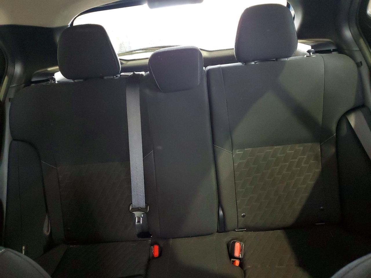 2023 NISSAN KICKS