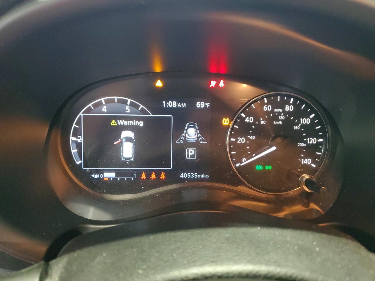 2023 NISSAN KICKS