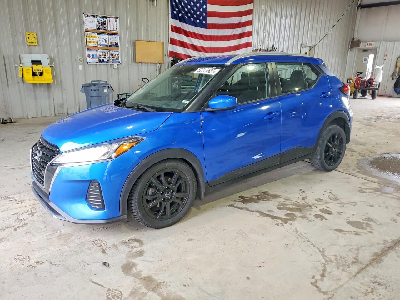 2023 NISSAN KICKS