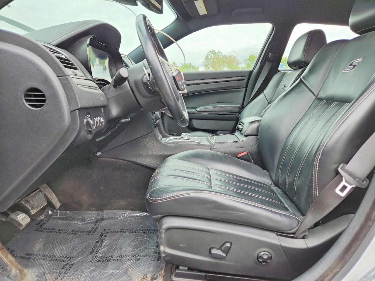 2015 CHRYSLER 300