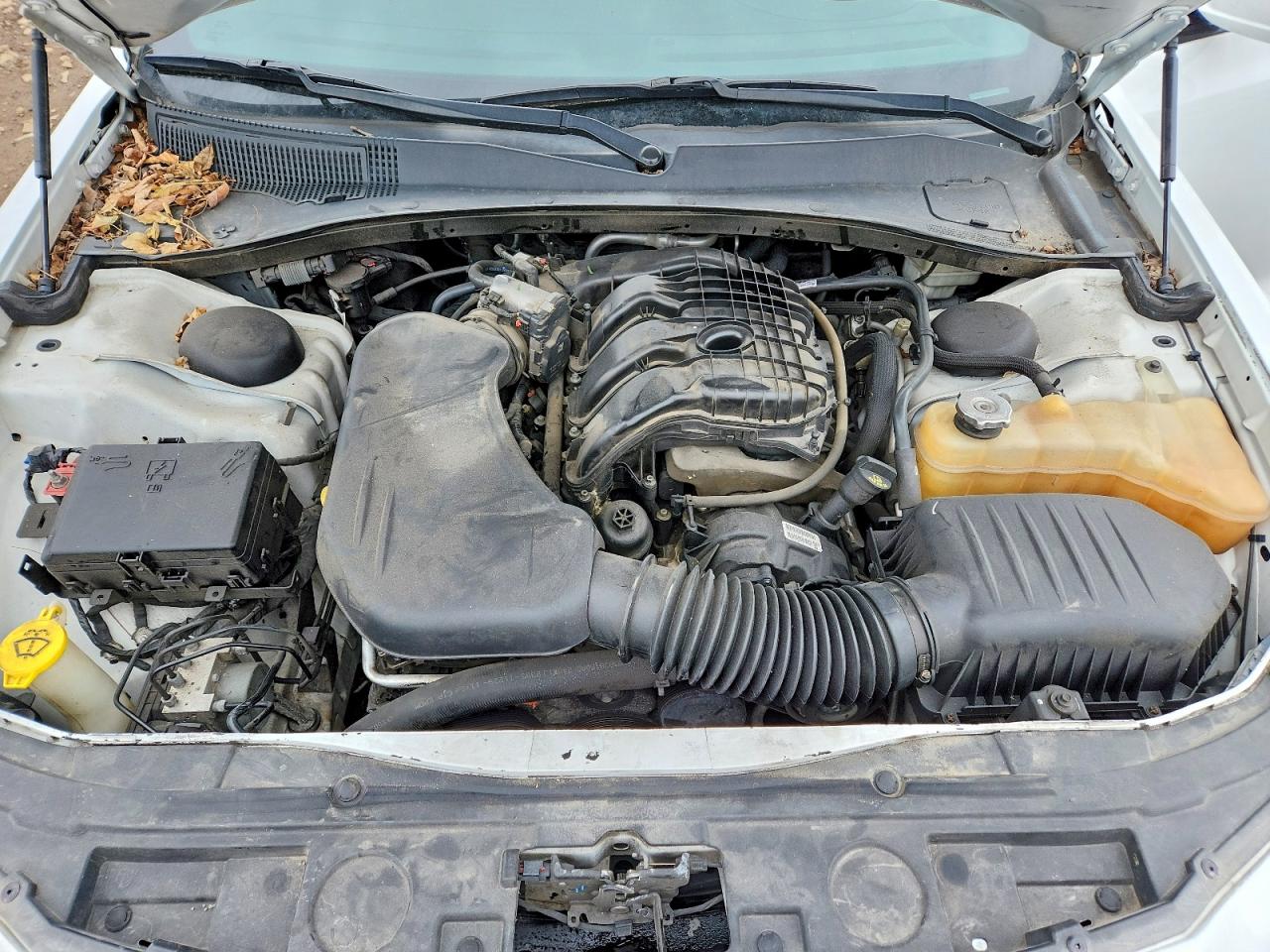 2015 CHRYSLER 300