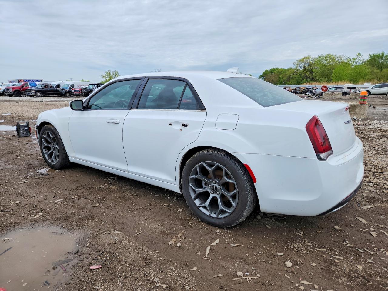 2015 CHRYSLER 300