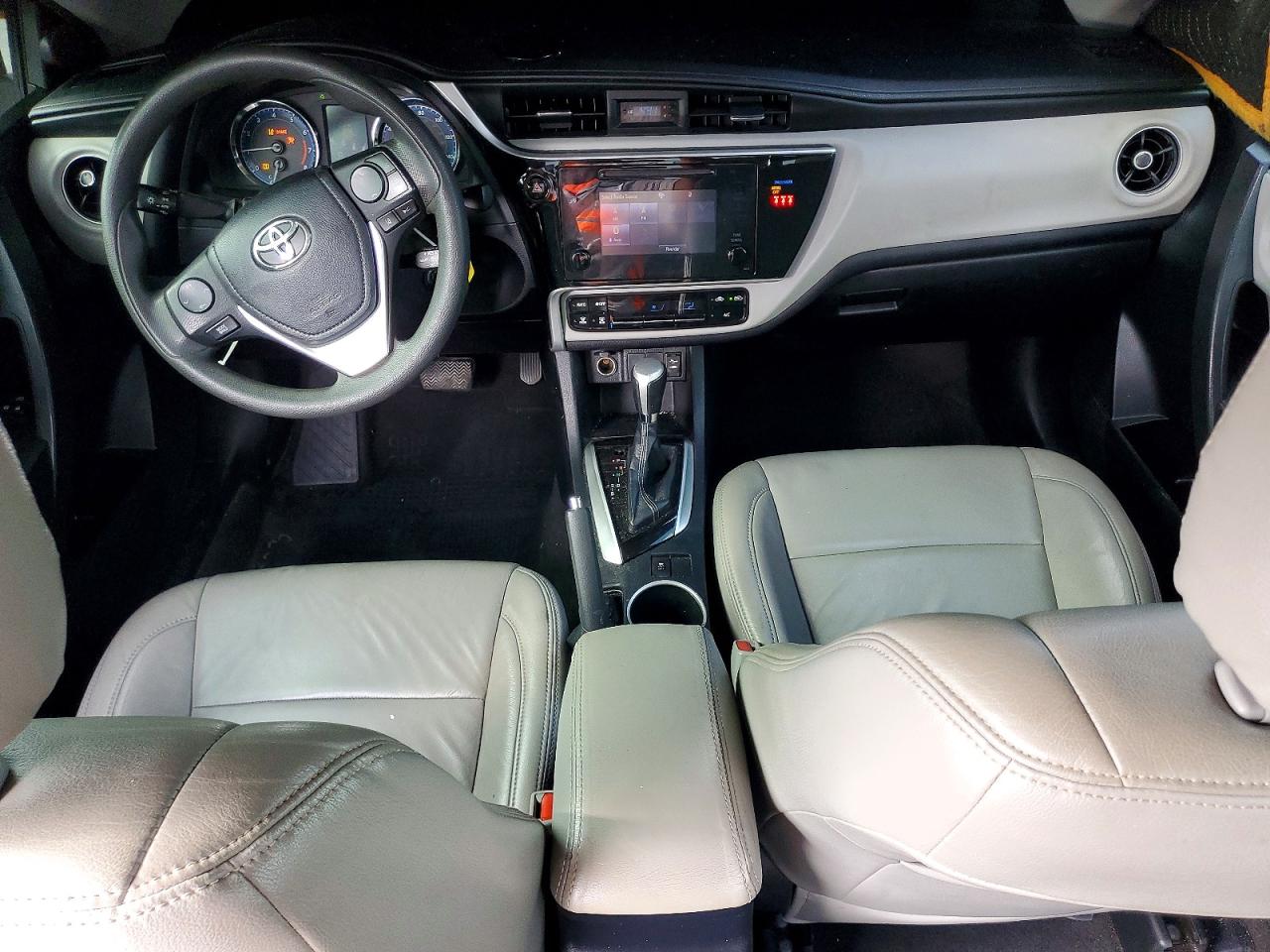 2019 TOYOTA COROLLA