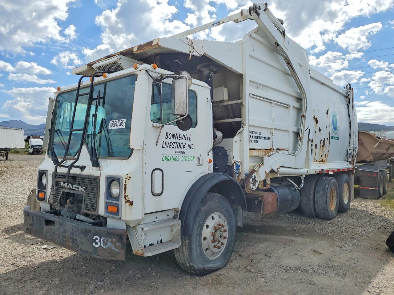 2002 MACK MR6405