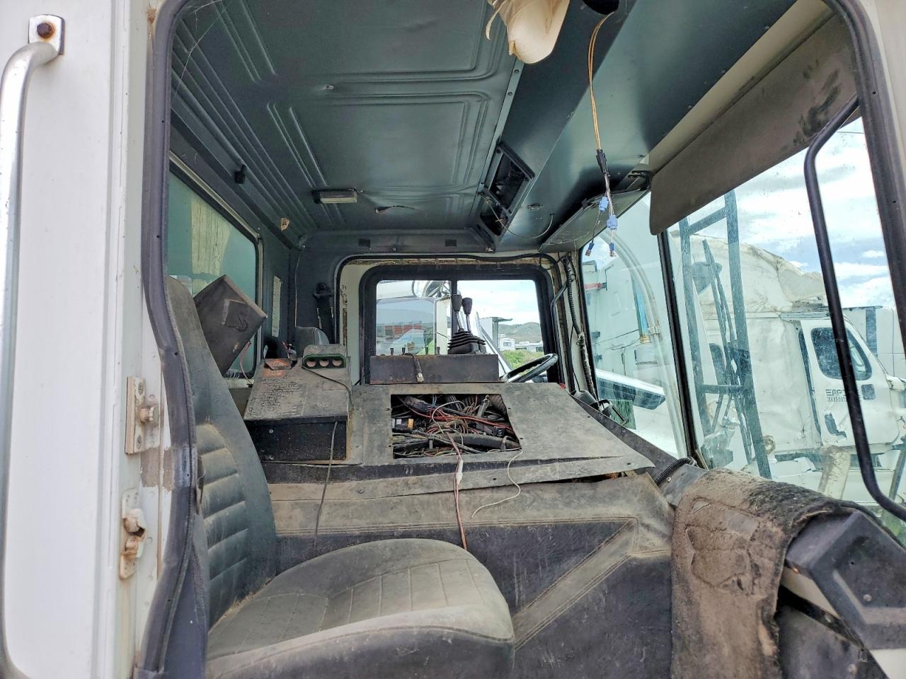 2001 MACK ALL OTHER