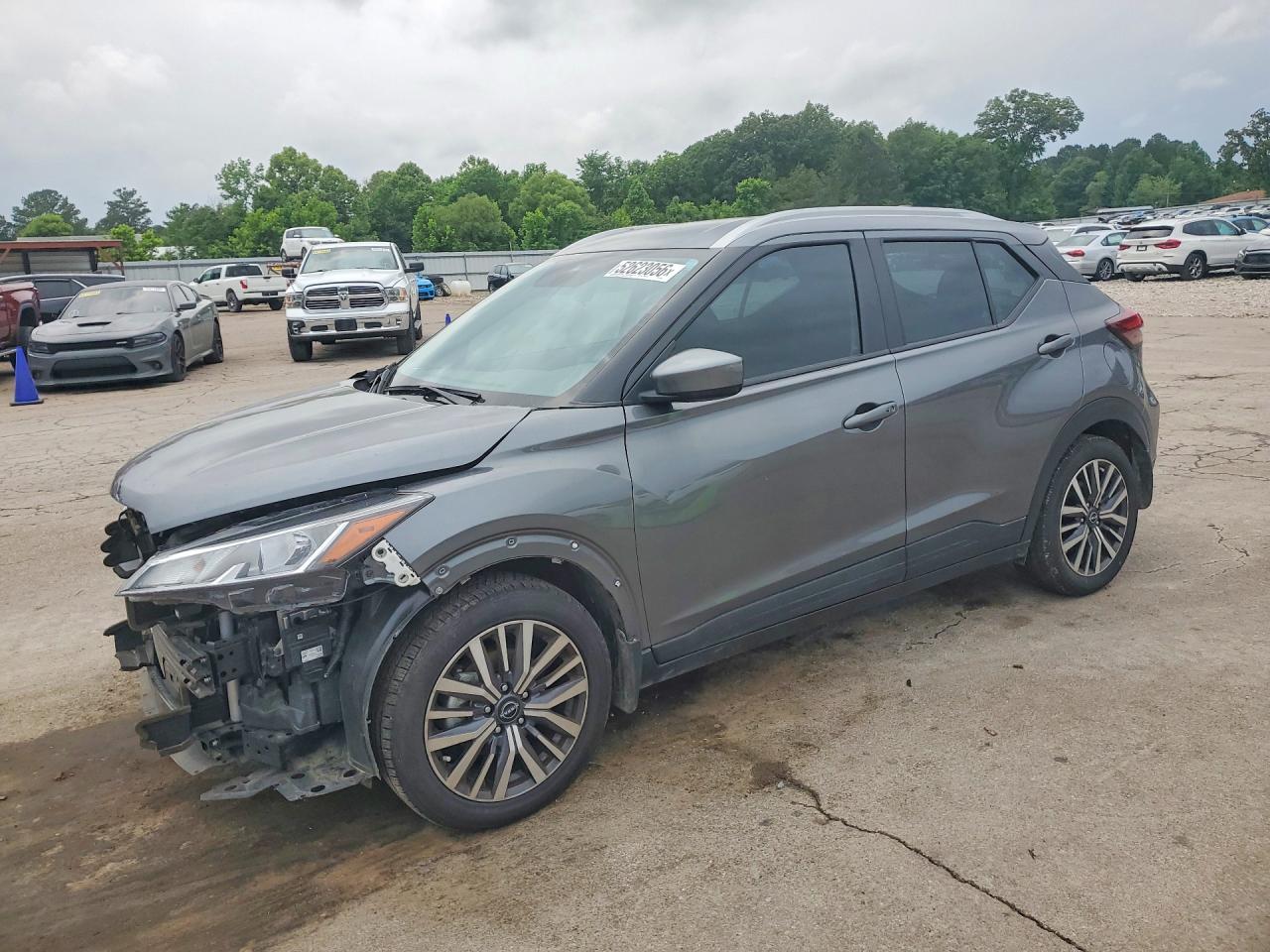 2023 NISSAN KICKS