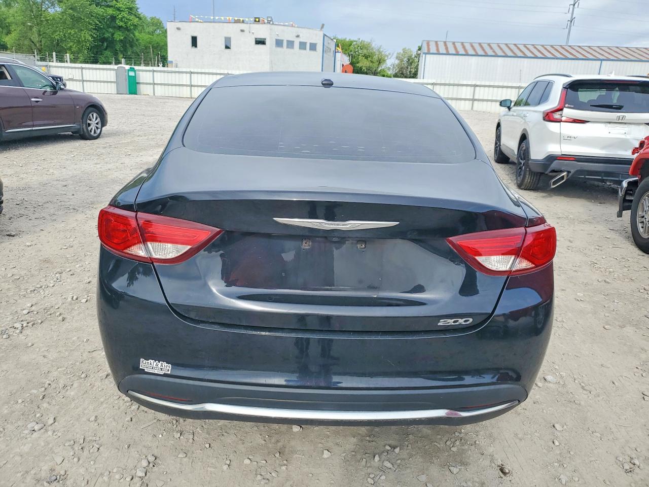 2015 CHRYSLER 200