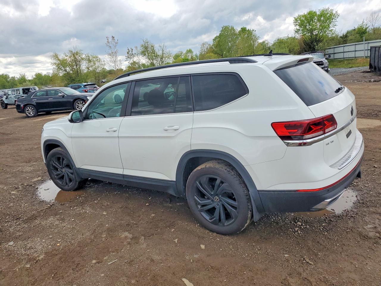 2022 VOLKSWAGEN ATLAS