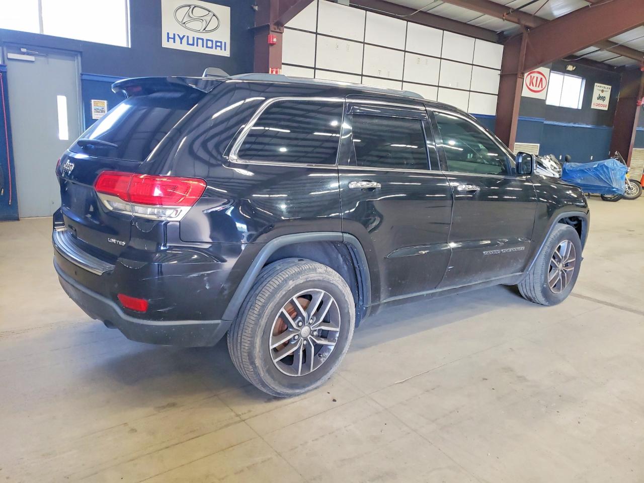 2017 JEEP CHEROKEE