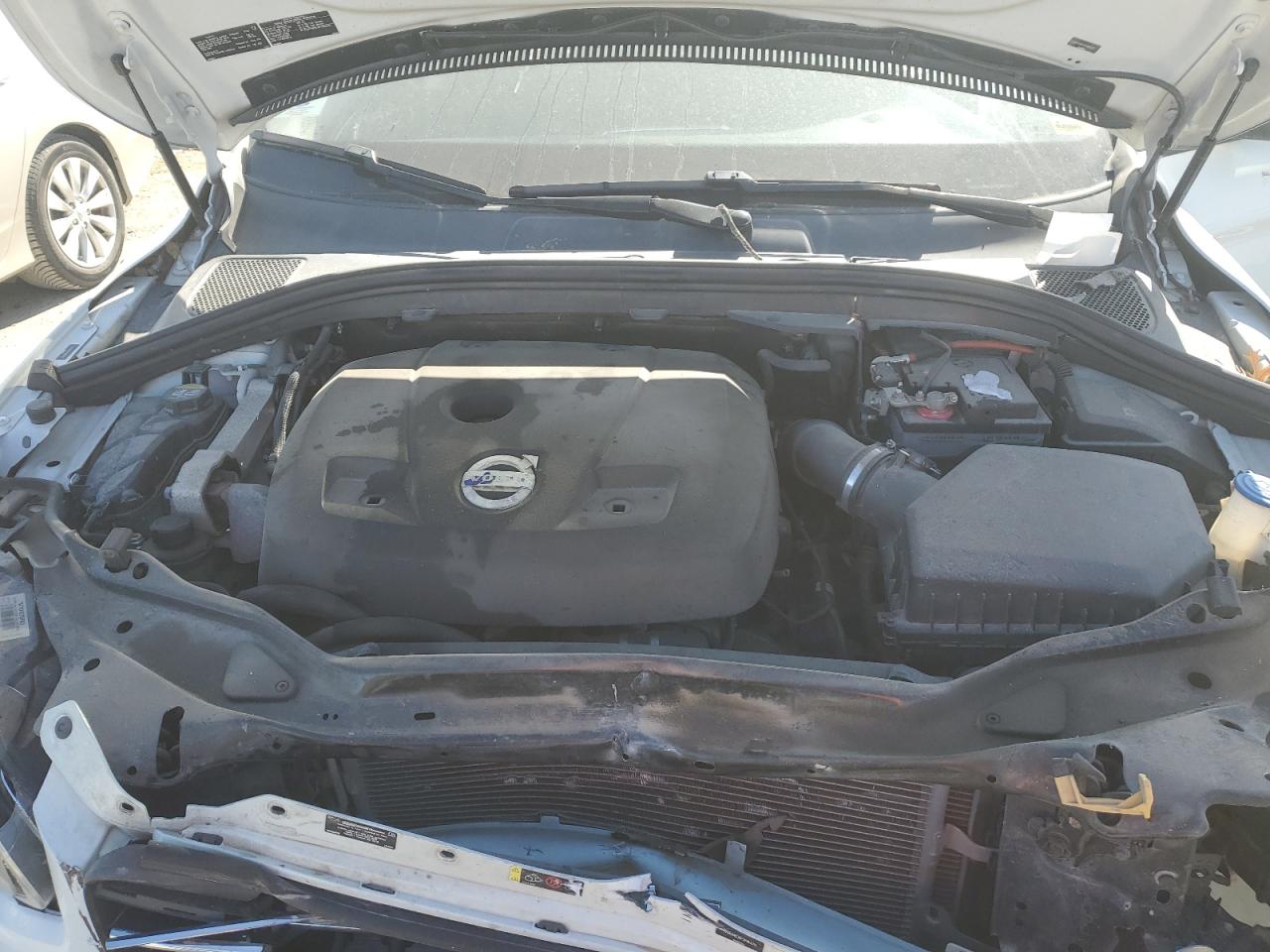 2015 VOLVO XC60