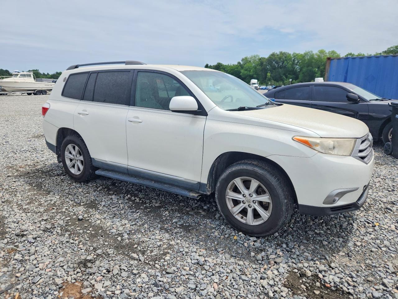 2011 TOYOTA HIGHLANDER