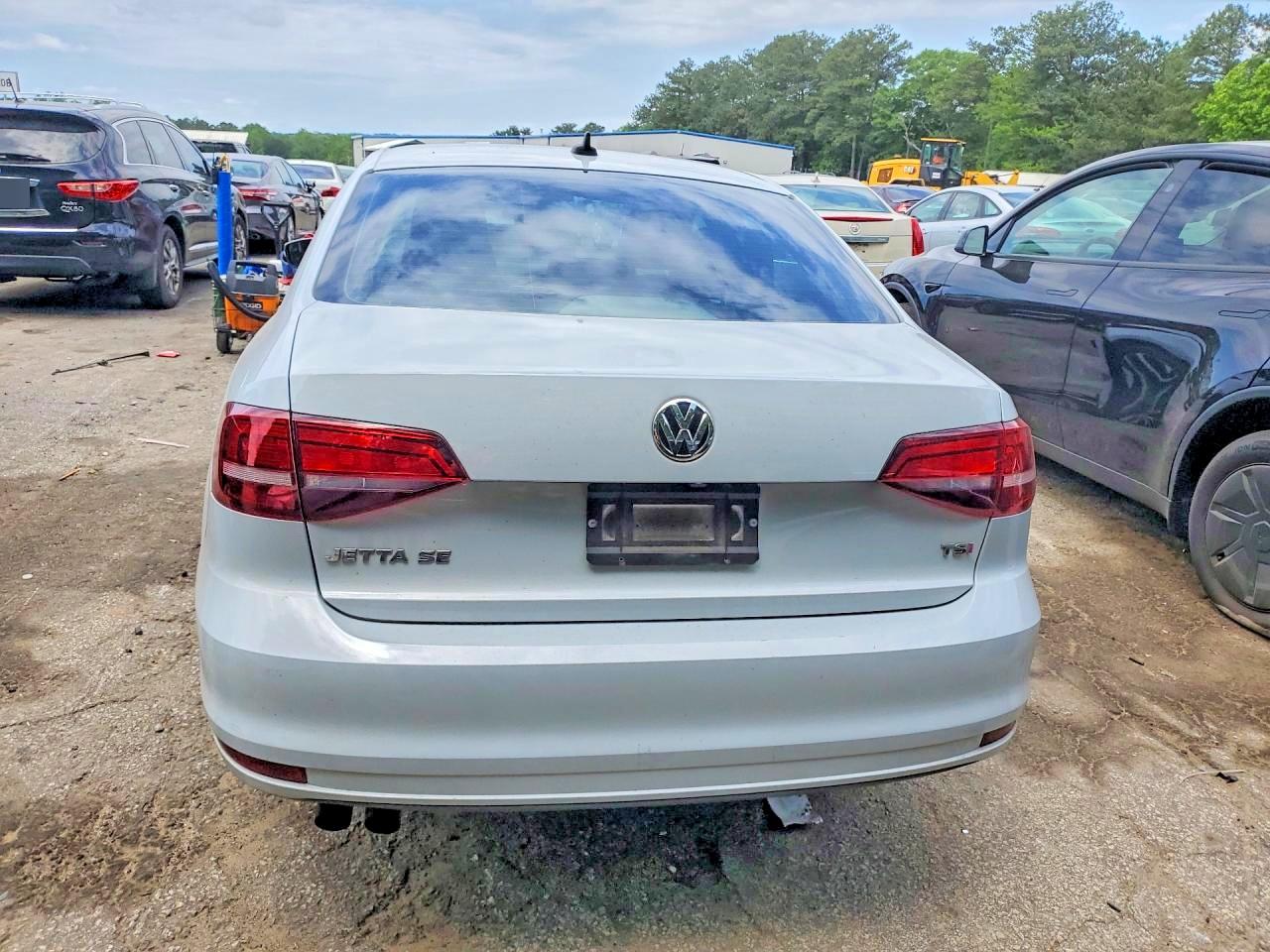 2017 VOLKSWAGEN JETTA