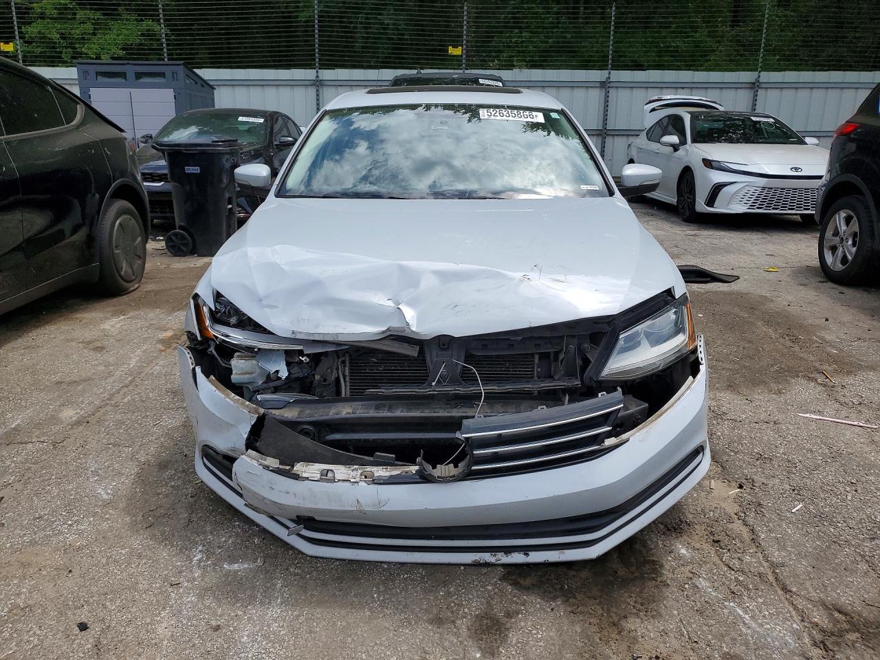 2017 VOLKSWAGEN JETTA