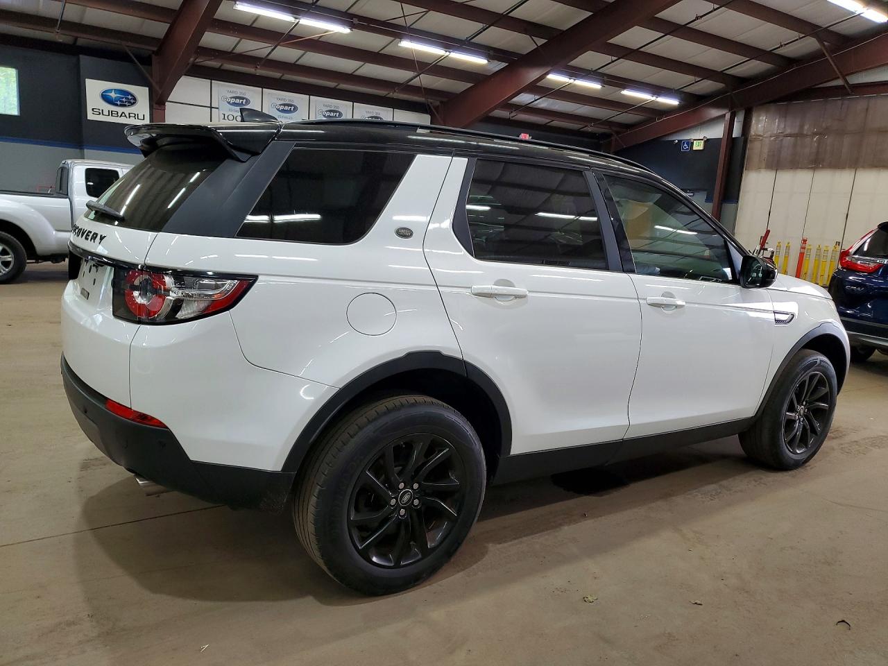 2018 LAND ROVER DISCOVERY