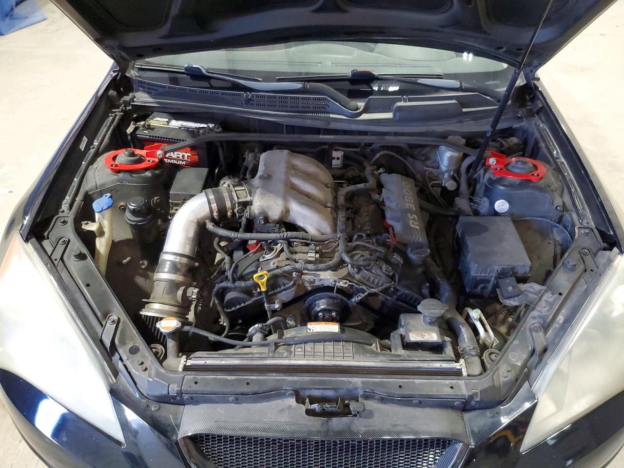 2010 HYUNDAI GENESIS