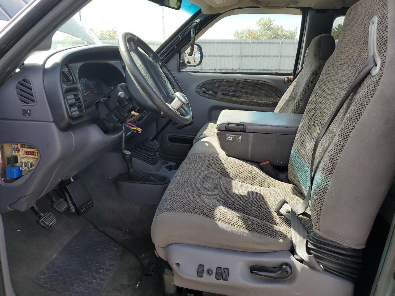 1999 DODGE RAM 2500