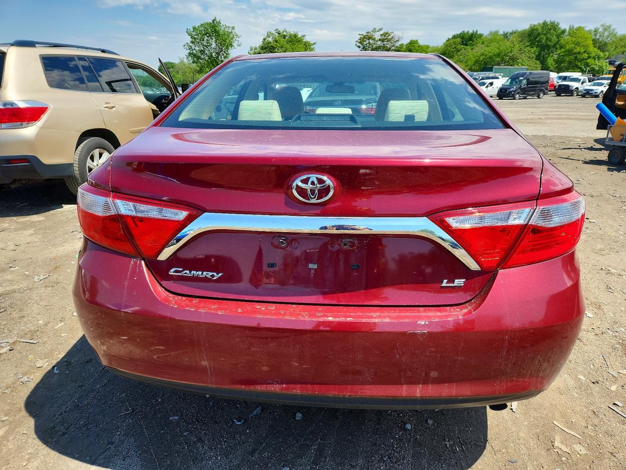 2017 TOYOTA CAMRY