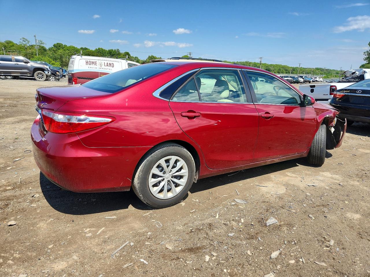 2017 TOYOTA CAMRY